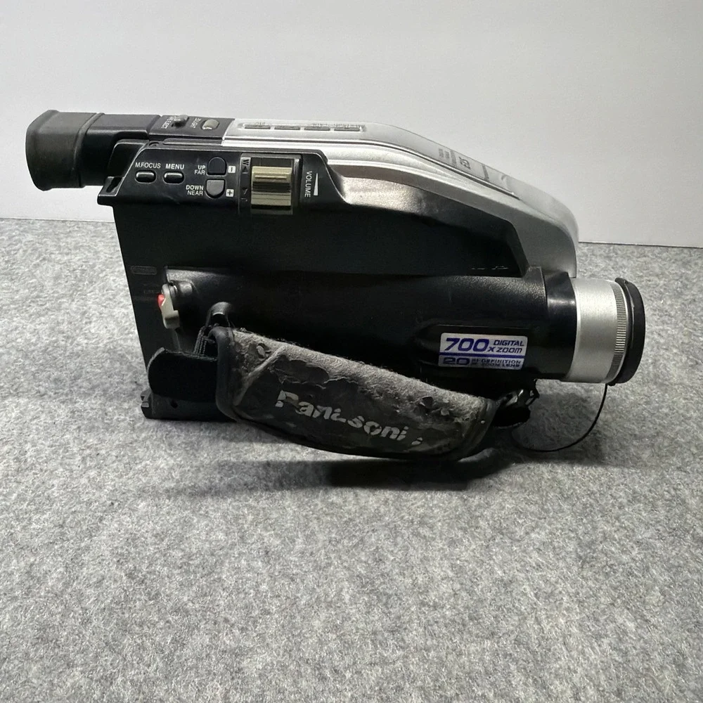 Panasonic pv l354d